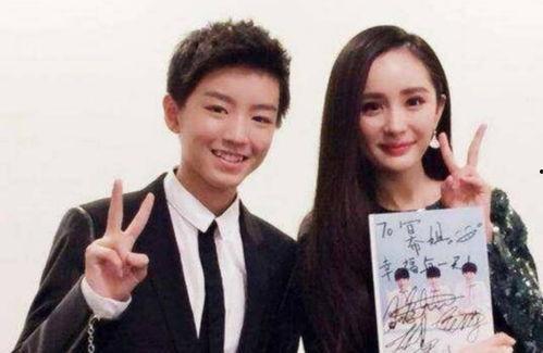 吃瓜进娱乐圈火了,意外闯入娱乐圈的爆笑传奇 第3张 吃瓜进娱乐圈火了,意外闯入娱乐圈的爆笑传奇 第3张